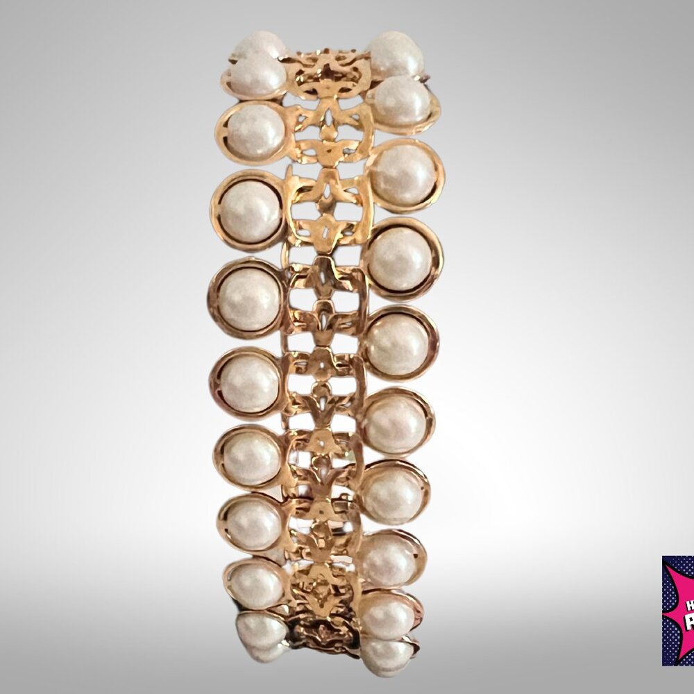 2008 Avon Lustrous Links Gold-Tone Bracelet with Simulated Pearls Sz. Large NIB
